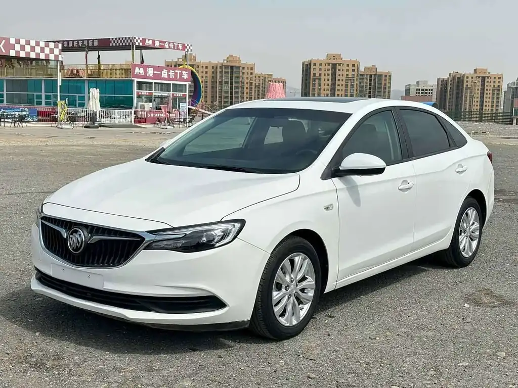 Buick Excelle 2022, фото 1