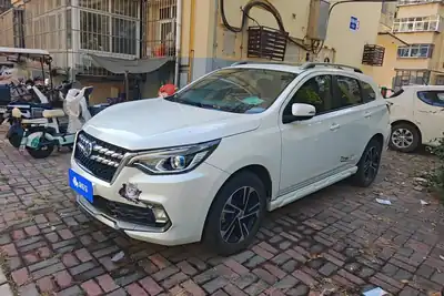 Venucia T70 2019