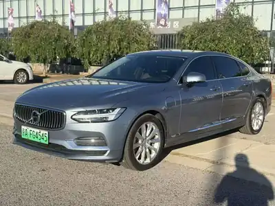 Volvo S90 Chadianshi гибрид 2020