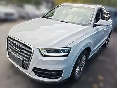 Audi Q3 2015
