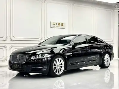 Jaguar XJ 2014