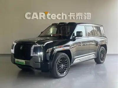 Yangwang U8 2024