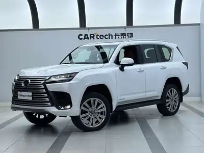 Lexus LX 2022