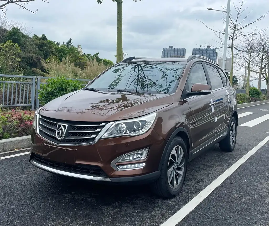 Baojun 560 2016, фото 1