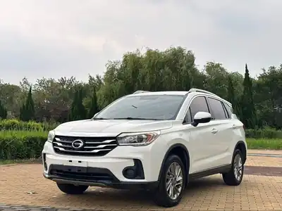 GAC Trumpchi GS4 2015