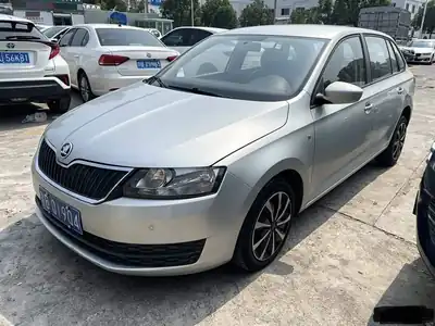 Skoda Xindong 2014