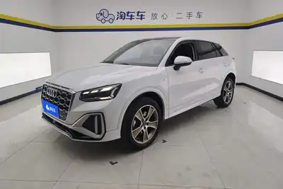 Audi Q2L 2024
