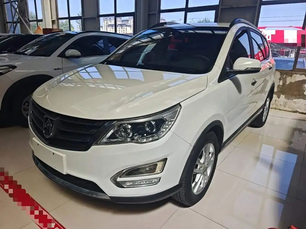 Baojun 560 2015, фото 1