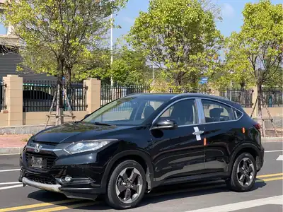 Honda Vezel 2015