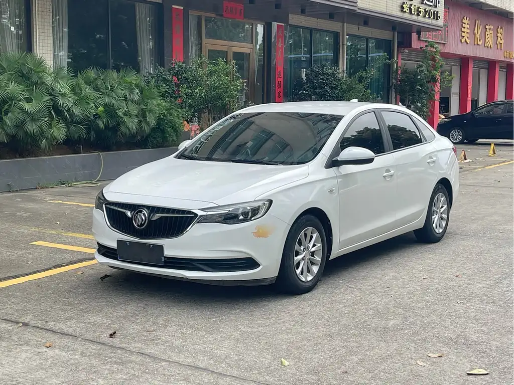 Buick Excelle 2018, фото 1