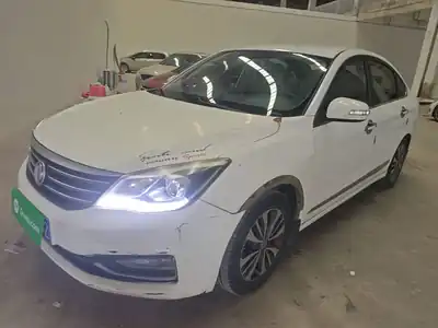 Dongfeng A60 2016