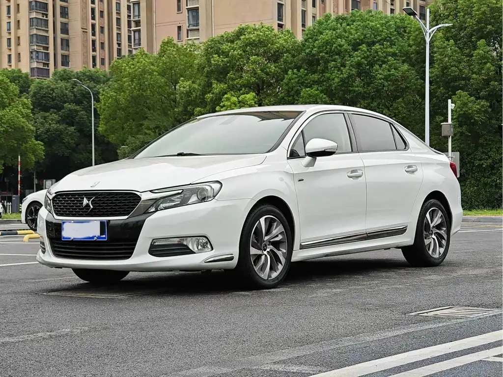 DS 5LS 2014, фото 1