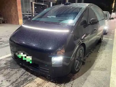 Li Auto MEGA 2024