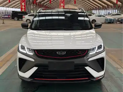 Geely Coolray 2023