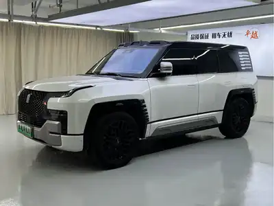 Yangwang U8 2024