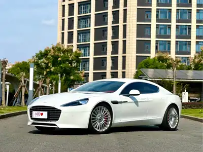 Aston Martin Rapide 2015