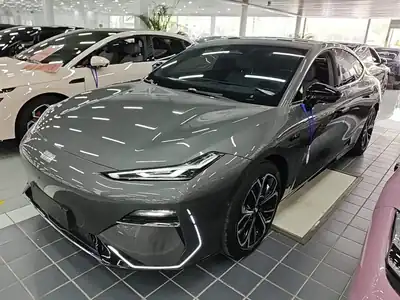 Geely Galaxy Galaxy E8 2025
