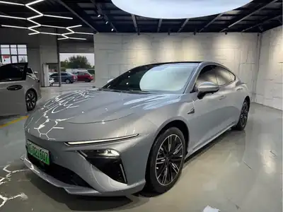 Neta Nezha S 2024