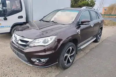 BYD S7 2015