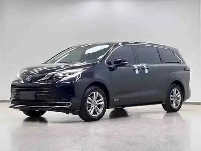 Toyota Saina SIENNA