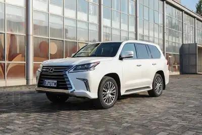 Lexus LX 2016