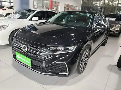 Volkswagen Passat 2022