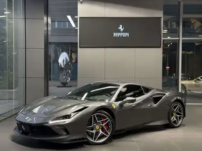 Ferrari F8 2022