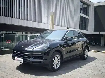 Porsche Cayenne 2021