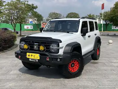 Tank 300 2021