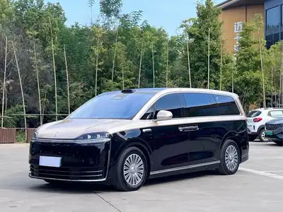 Luxeed V9 2026