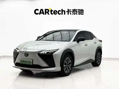 Lexus RZ 2023