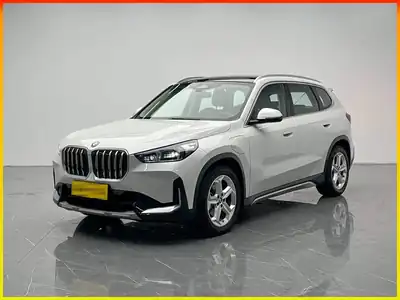 BMW iX1 2025