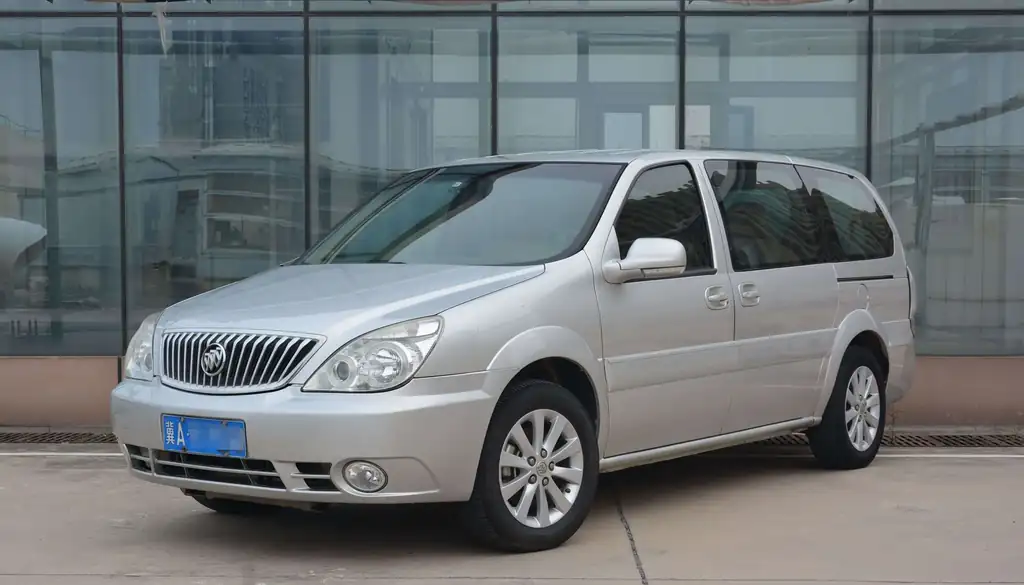 Buick GL8 2015, фото 1