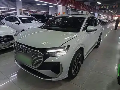 Audi Q4 e-tron 2023
