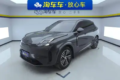 Lynk & Co 08 EM-P 2024