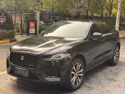 Jaguar F-PACE 2024
