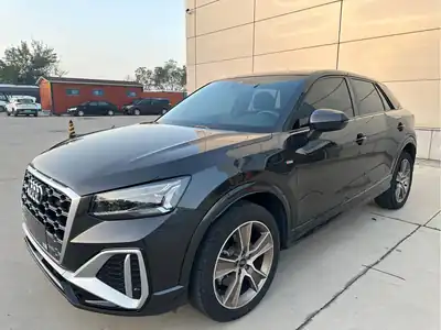 Audi Q2L 2024