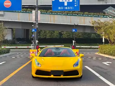Ferrari 488 2019