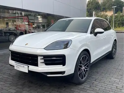 Porsche Cayenne 2024