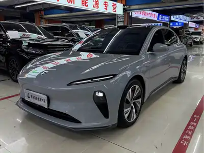NIO ET5 2025