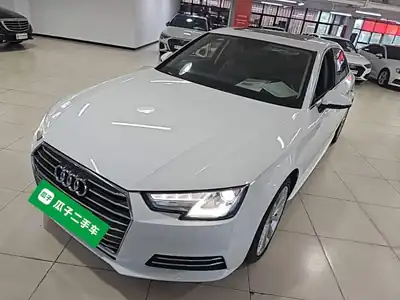 Audi A4L 2018