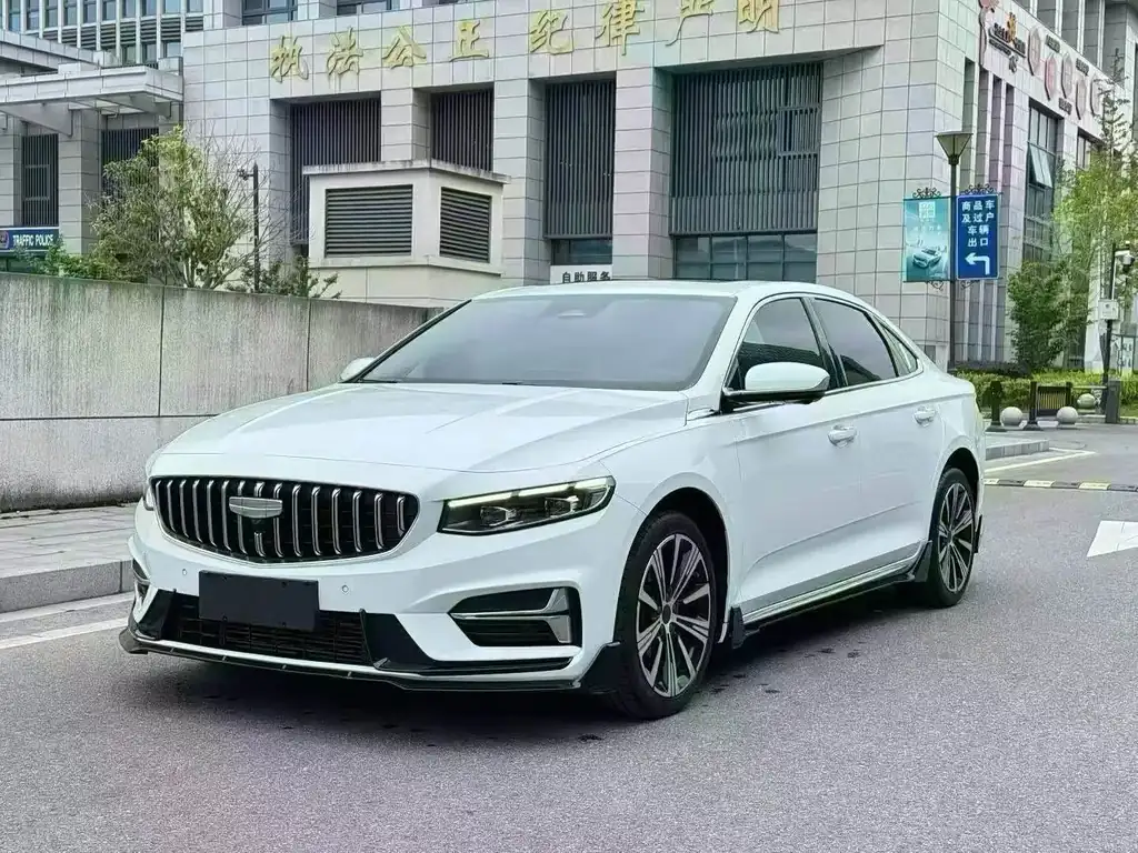 Geely Preface 2023, фото 1