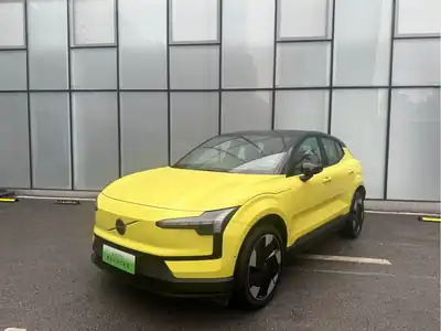 Volvo EX30 2024