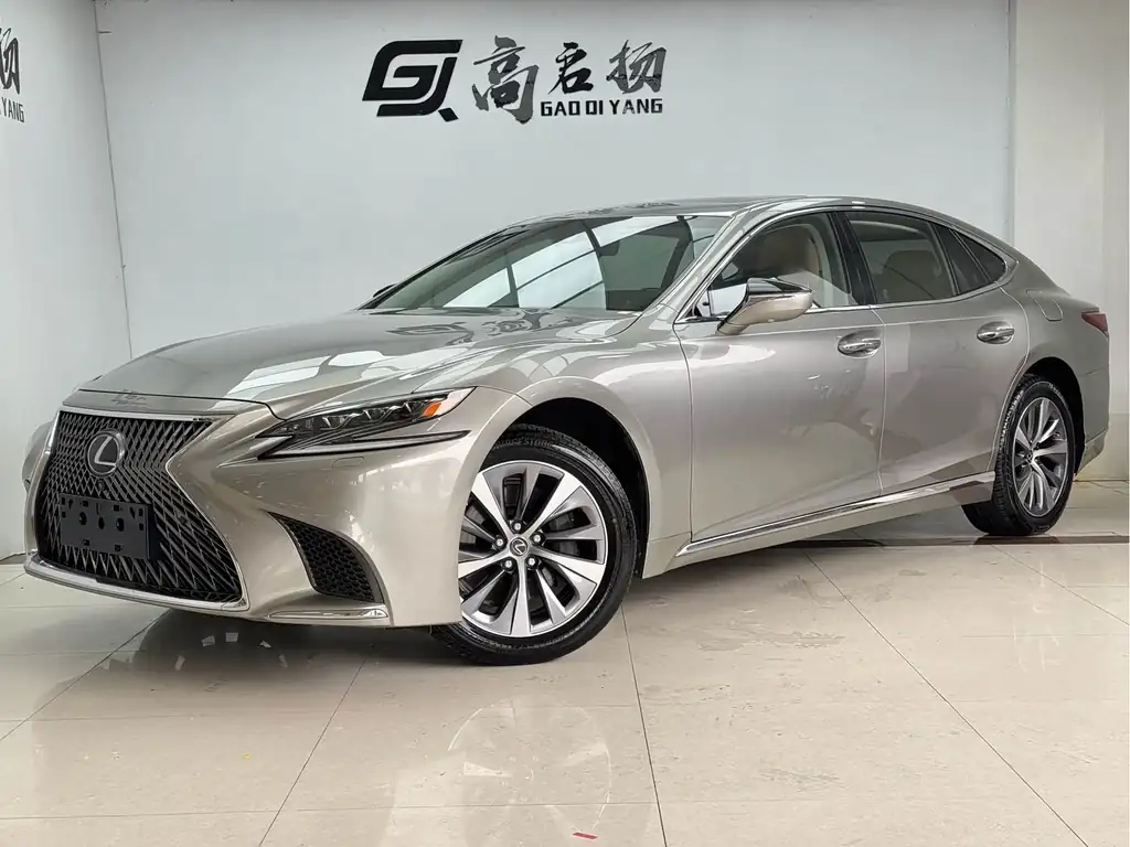 Lexus LS 2018, фото 1