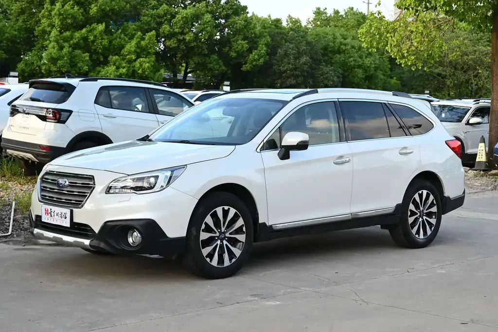 Subaru Outback 2016, фото 1