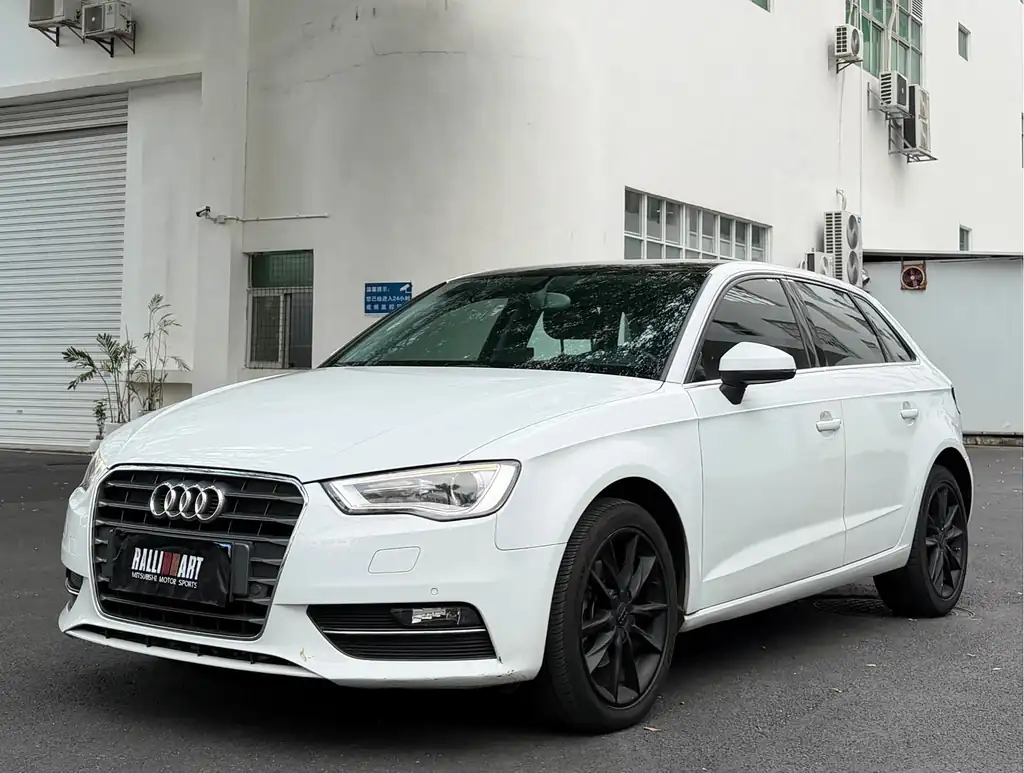 Audi A3 2014, фото 1