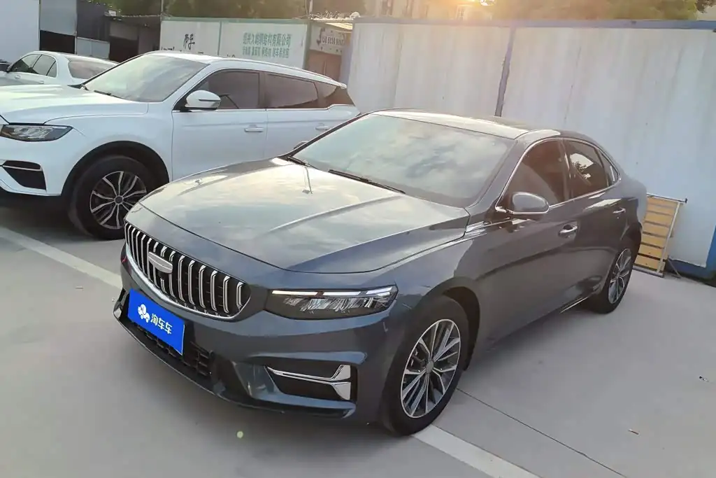 Geely Preface 2025, фото 1