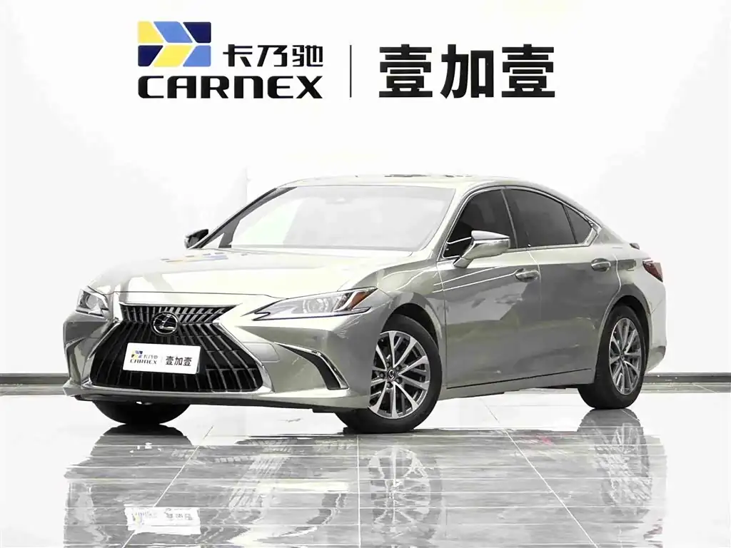 Lexus ES 2023, фото 1