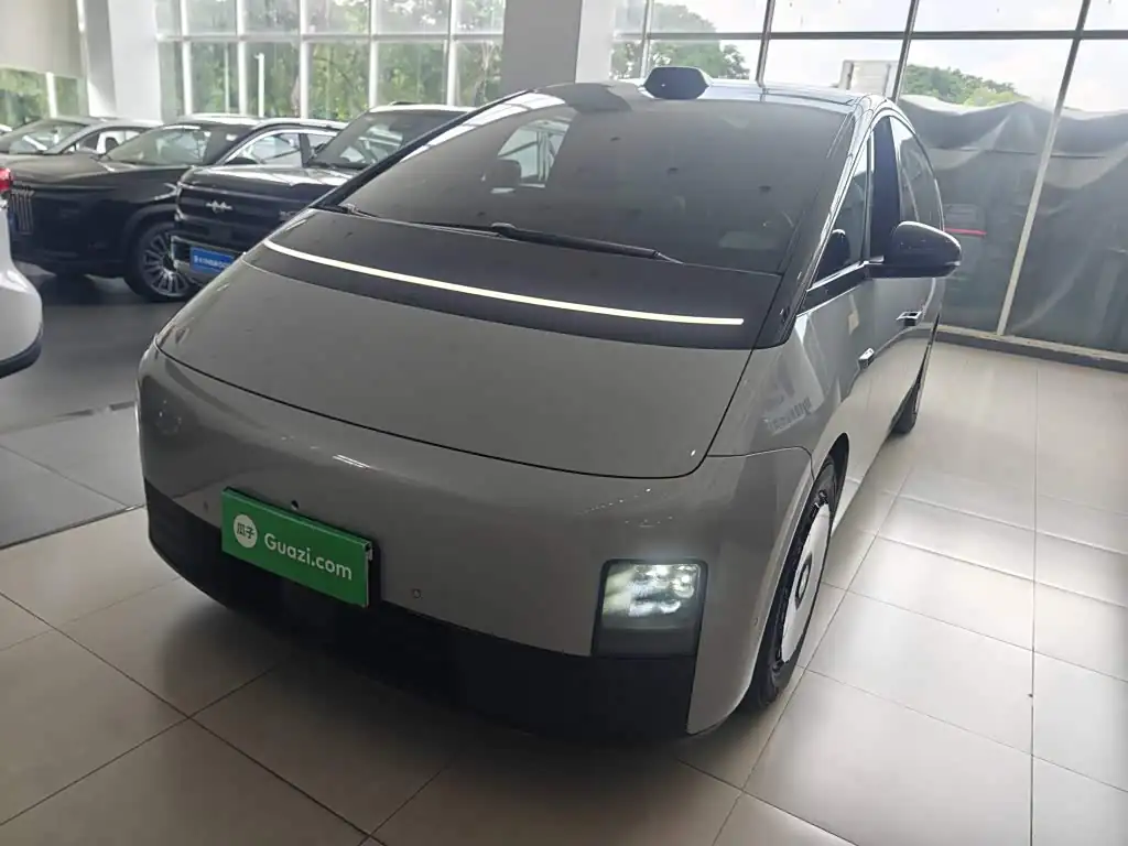 Li Auto MEGA 2024, фото 1