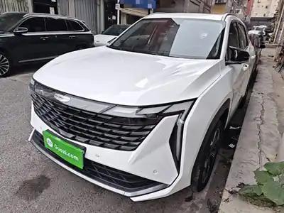 Geely Atlas L 2024